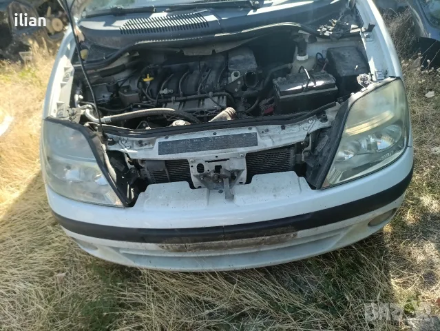 фарове Renault scenic 