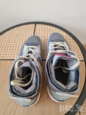 Лимитиран модел NIKE JORDAN RETRO 4 & OFF WHITE , номер 41 ви, снимка 9 - Маратонки - 56241887