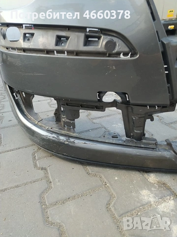 Предна броня за Туаран, пукната в добро състояние, снимка 4 - Части - 53118912