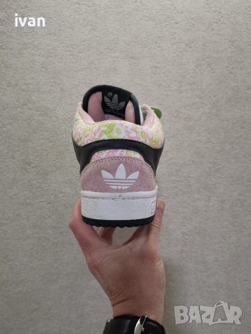 дамски кецове Adiadas, размер 38. нови , снимка 2 - Кецове - 44386247