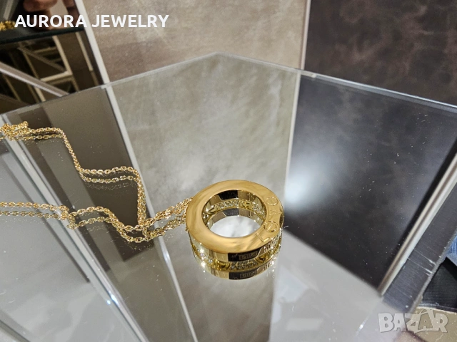 CARTIER Love Gold Large Paved Diamonds Pendant Дамскo Колие, снимка 6 - Колиета, медальони, синджири - 53007437