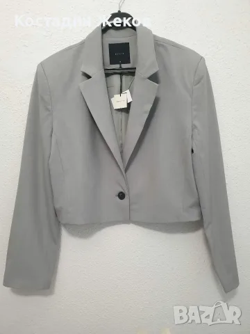  Нов със етикет. Дамско късо сако (cropped blazer) на марката Mohito. , снимка 2 - Сака - 56227582