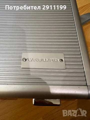 Малък алуминиев куфар Vanguard, снимка 3 - Куфари с инструменти - 52814533