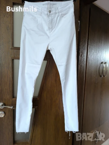 Дамски дънки панталон,има еластичност