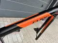 Рамка Cube Attain + монтаж Ultegra R8000, снимка 10