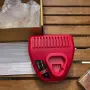Milwaukee M12 зарядно, снимка 1