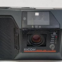 Фотоапарат Ricoh XF-30, снимка 1 - Фотоапарати - 30266432