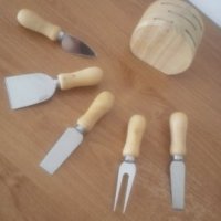 Ножове за сирене, комплект, снимка 2 - Прибори за хранене, готвене и сервиране - 30141669