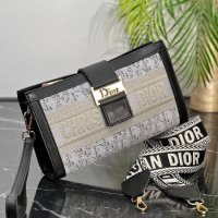 Чанта Christian Dior, снимка 6 - Чанти - 40517661