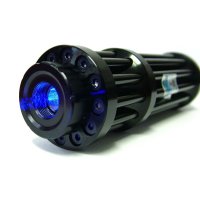Мощен син акумулаторен лазер пойнтер 5000mW палещ клечка горящ балон, снимка 5 - Други инструменти - 29084732