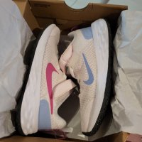 Детски маратонки " Nike", снимка 6 - Детски маратонки - 42612935