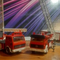Метални пожарни Siku , снимка 6 - Коли, камиони, мотори, писти - 22741613