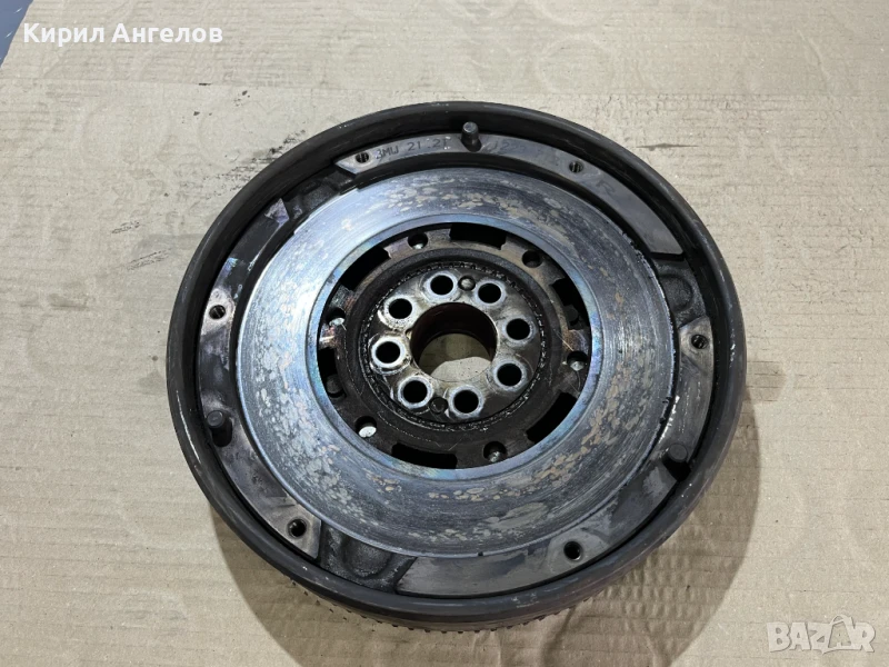 Демпферен маховик за BMW E46 320D / E39 520D (136 к.с.), снимка 1