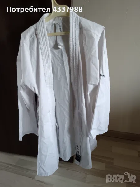 Продавам кимоно с бял колан, снимка 1