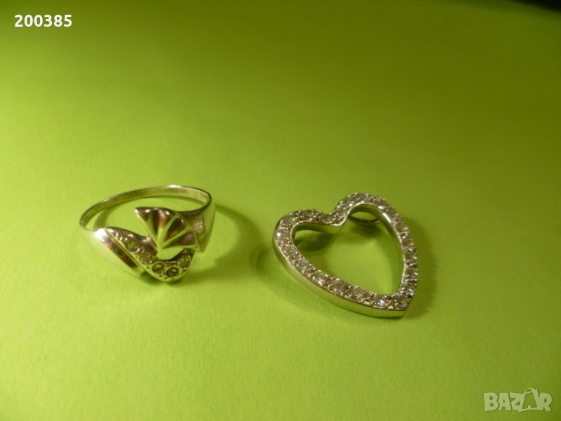 Сребърен комплект с бели кристали, снимка 1