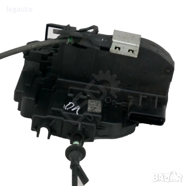 Брава предна лява врата Nissan Juke I 2010-2019 ID:150353, снимка 1