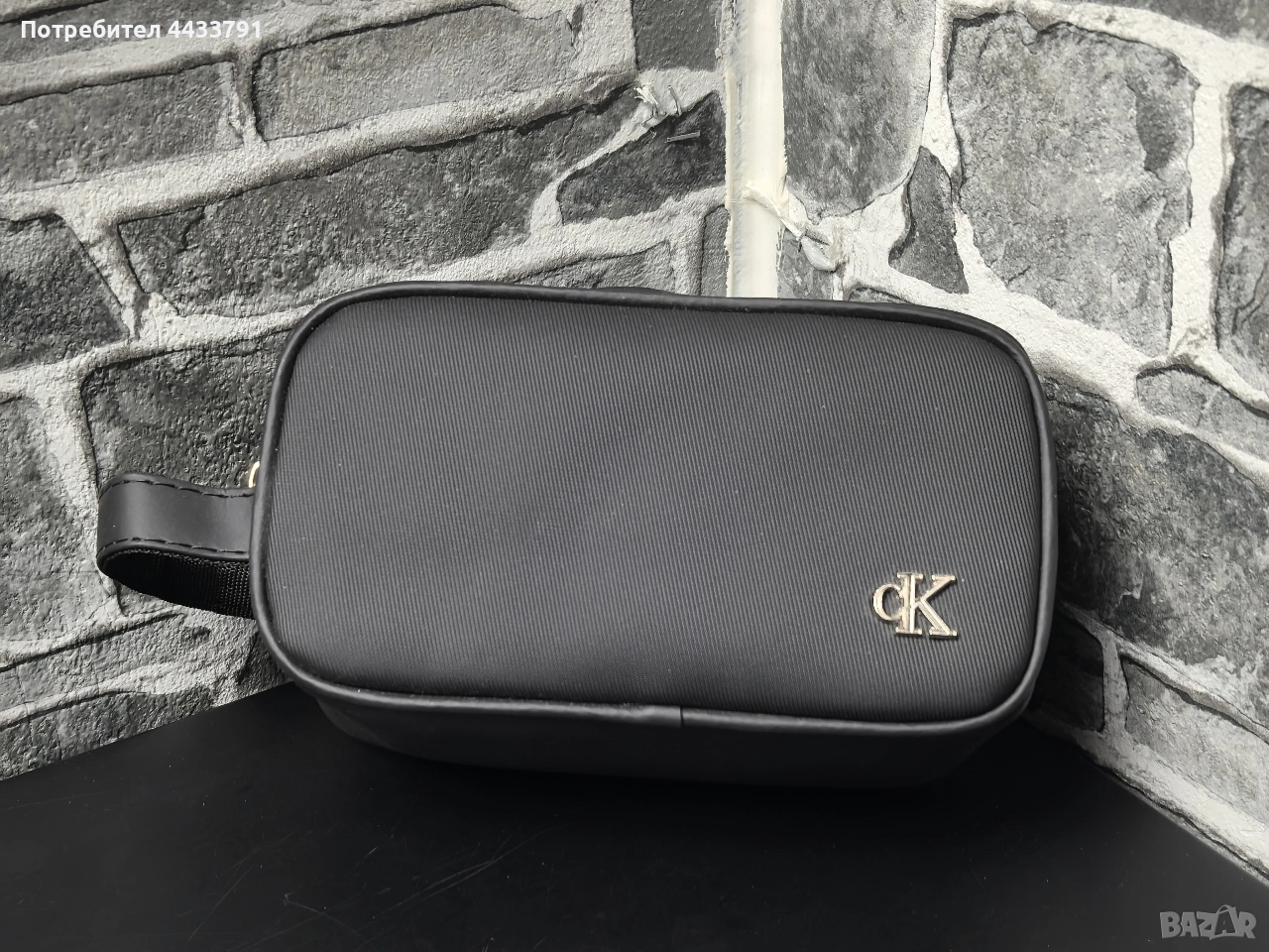 Calvin Klein чанта тип несесер , снимка 1