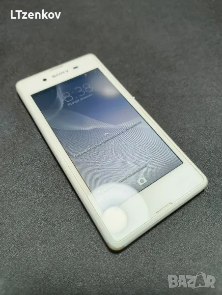Телефон Sony Xperia E3 4GB ОТКЛЮЧЕН!, снимка 1