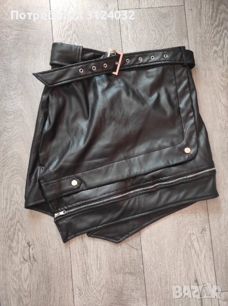 Продавам кожена пола, с две дължини  със свалящ се цип, снимка 1