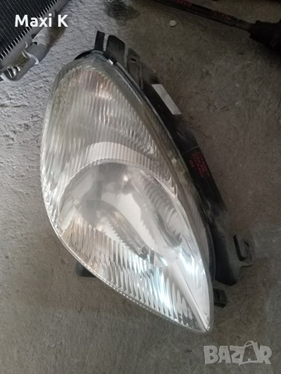 Десен фар Citroen Xsara Picasso 2002г., снимка 1
