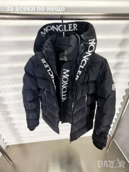 Moncler Мъжко Черно Зимно Яке Със Силиконов Пълнеж И Бродирано Лого Монклер Код A858, снимка 1