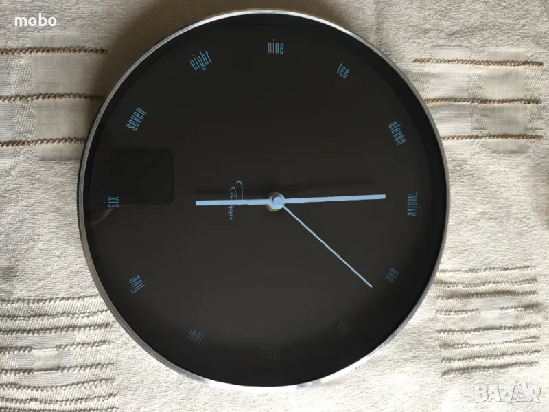 Безшумен нов стенен часовник, марка Shilippi/ Германия, диаметър 25см,материал: алуминий, снимка 1