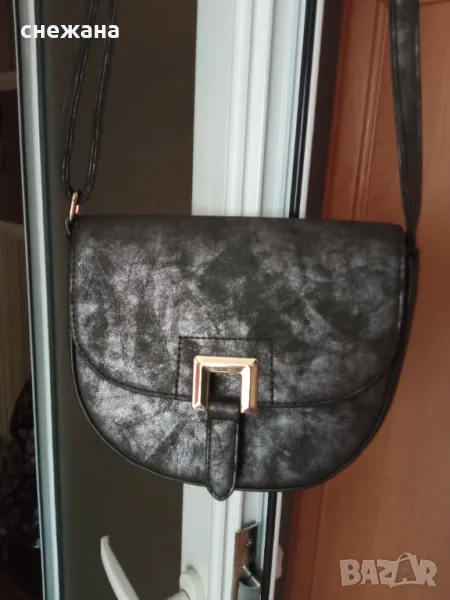 Дамска чантичка  през рамо, снимка 1