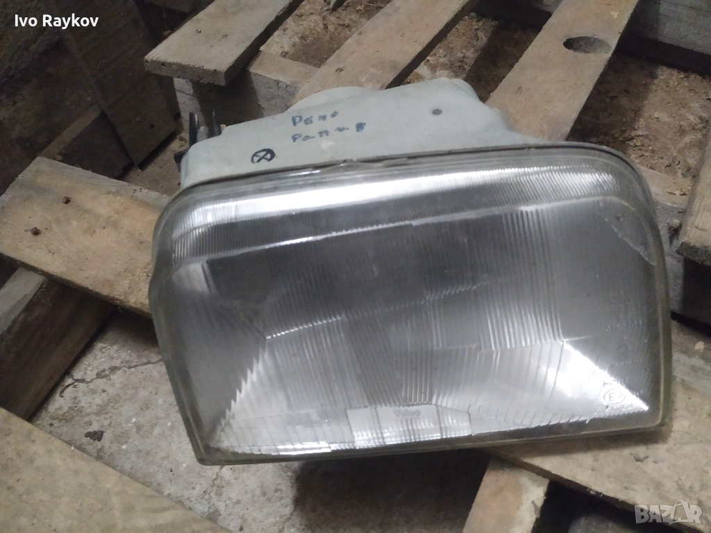 десен фар Renault Rapid , снимка 1