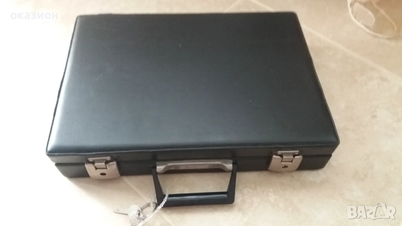 куфарче дипломатическо, снимка 1