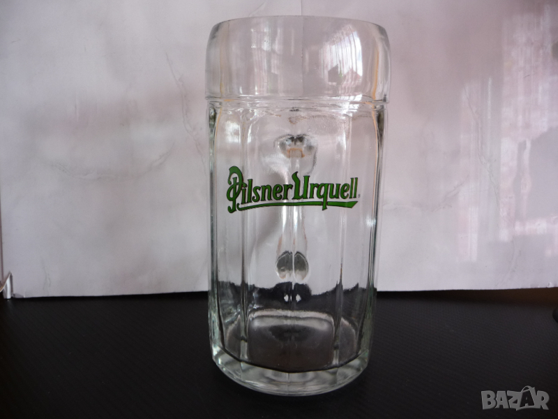 Голяма стъклена халба за бира Pilsner Urquell 1 литър чешка Чехия, снимка 1