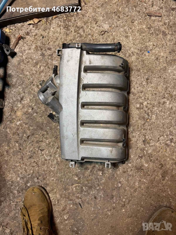 Десен всмукателен колектор за Ауди Audi A8L 6.3L W12 500ps. само за 400лв. 07p133202d 07p133188d, снимка 1