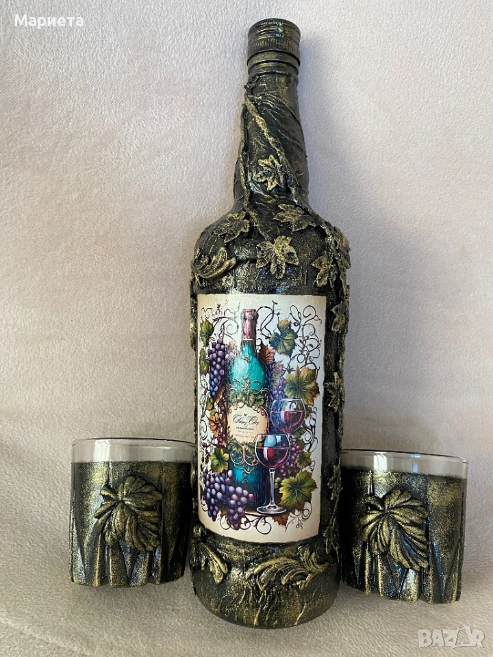 Комплект бутилка с две чаши Подарък за повод, снимка 1