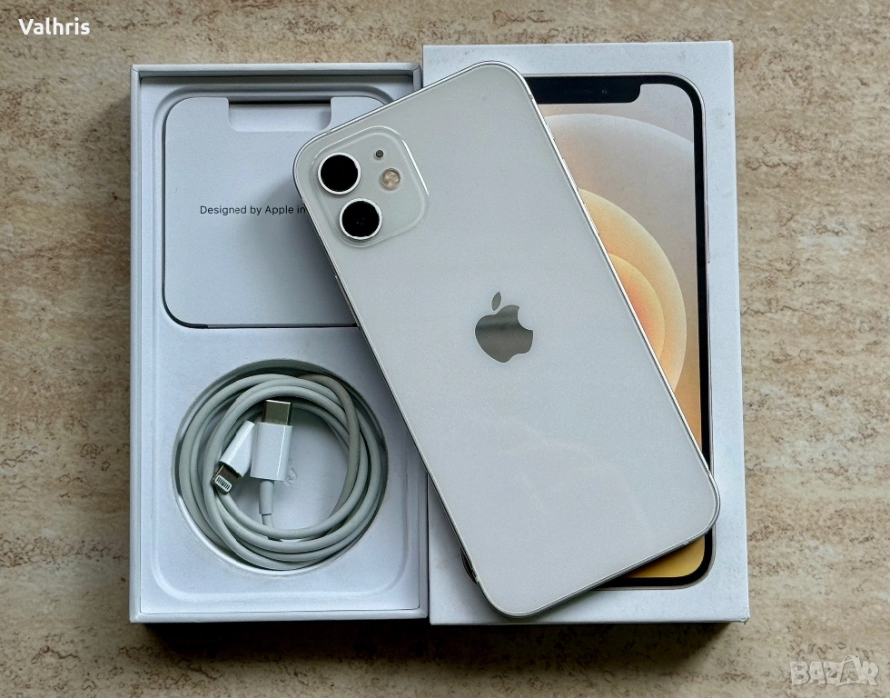 Apple iPhone 12 / 64GB / White, снимка 1