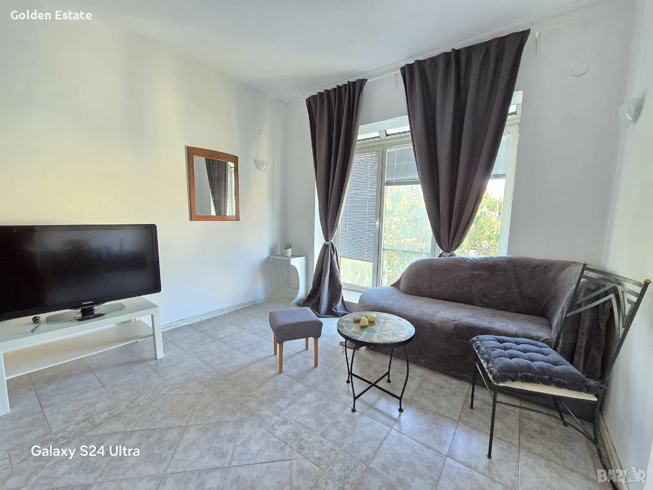 Двустаен апартамент Център , снимка 1