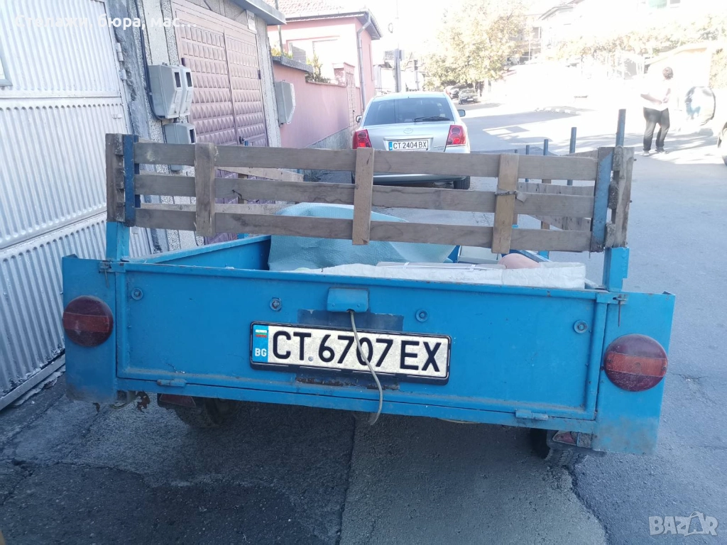 Продавам голямо ремарке за автомобил, съхранявано в гараж., снимка 1