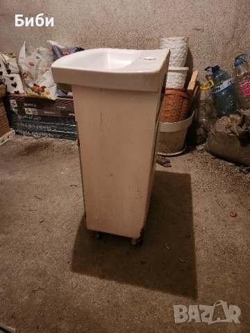 PVC, Шкаф, с Мивка, за Баня, снимка 5 - Мивки - 51876360