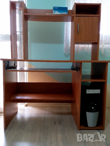 Ученическо/компютърно бюро , снимка 3 - Бюра - 54278767