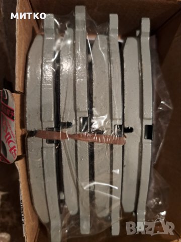 нови накладки Мазда 626, снимка 2 - Части - 38229235