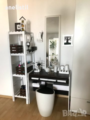 Бял стелаж от масивна дървесина  , снимка 2 - Декорация за дома - 30965358