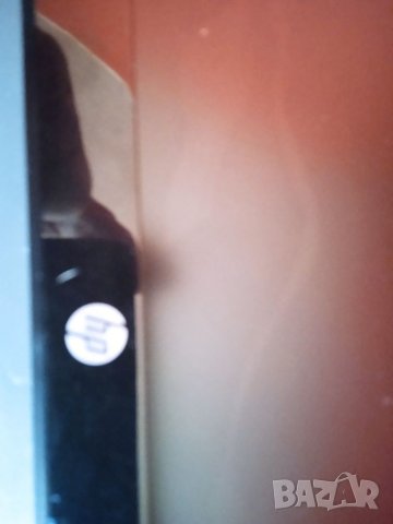 Монитор hp, снимка 4 - Монитори - 37400911