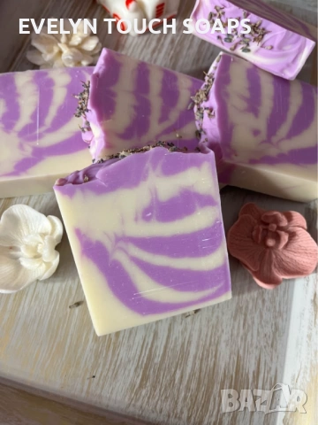 Ръчно изработен сапун с лавандула, кокос, козе мляко, карите, копринени нишки и какао, снимка 11 - Козметика за тяло - 51703151