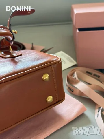 Miu Miu Belair Дамска чанта, кожа, снимка 7 - Чанти - 55974860
