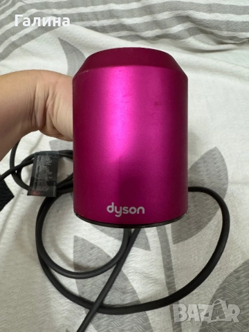 Dyson сешоар повреден!!!, снимка 4 - Сешоари - 53089102