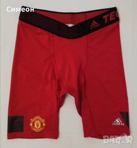 Adidas Techfit Manchester United Shorts оригинален клин L Адидас спорт