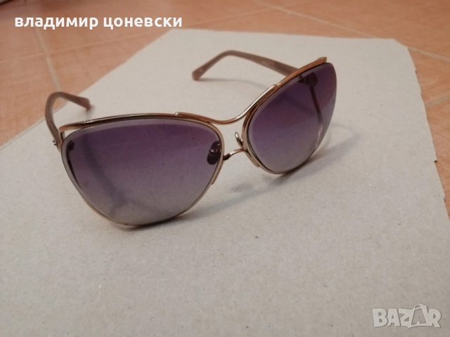 3 броя дамски слънчеви очила, много запазени, двата модела със златните рамки са с метални рамки, др, снимка 2 - Други - 52404923