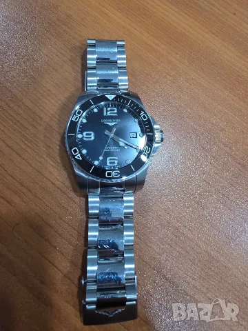 Longines HydroConquest Automatic Black (41mm)
Longines HydroConquest Automatic Black (41mm / 43mm) –