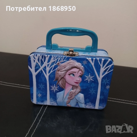 Метално куфарче с Елза и Анна