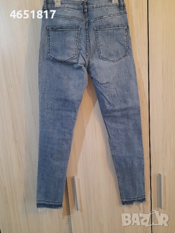 дънки, снимка 2 - Дънки - 54320879