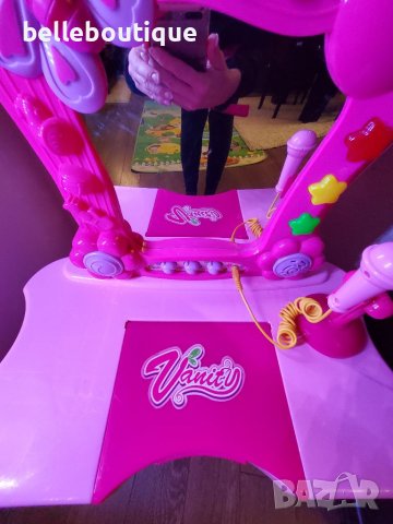 Детска тоалетка с микрофон, огледало, звук и светлина, снимка 8 - Музикални играчки - 40060023