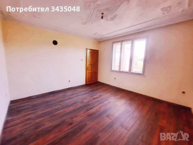 Продава КЪЩА на три етажа директно от собственик на 50км от Варна, снимка 11 - Къщи - 51703090